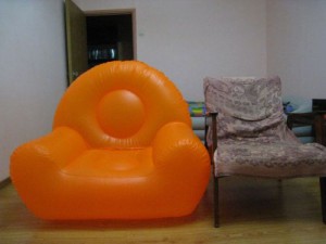 Преимущества и недостатки надувной мебели